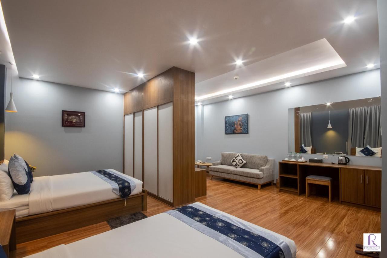 รีเจนท์ โฮเต็ล Hotel มะริด ภายนอก รูปภาพ
