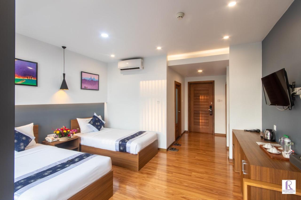 รีเจนท์ โฮเต็ล Hotel มะริด ภายนอก รูปภาพ